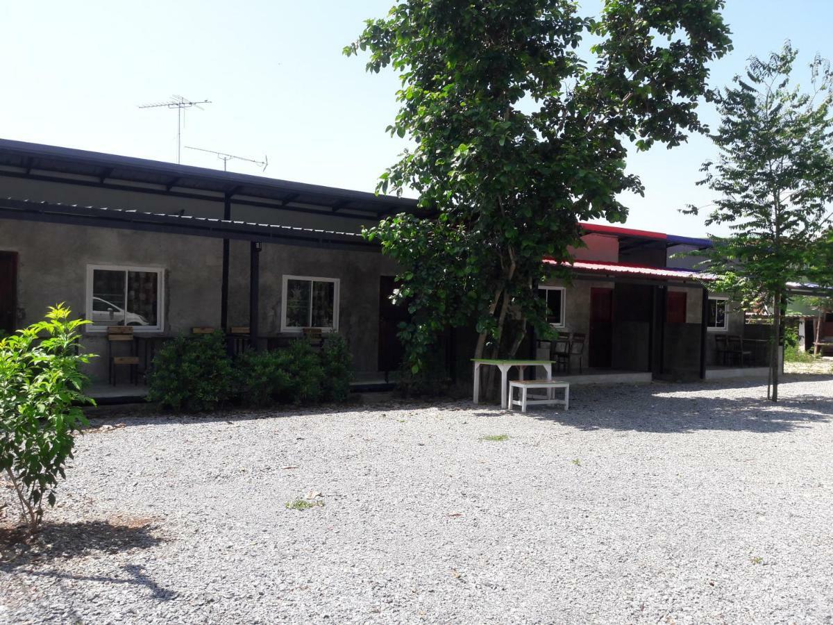 Banrimkhao Pakchong Villa Kültér fotó