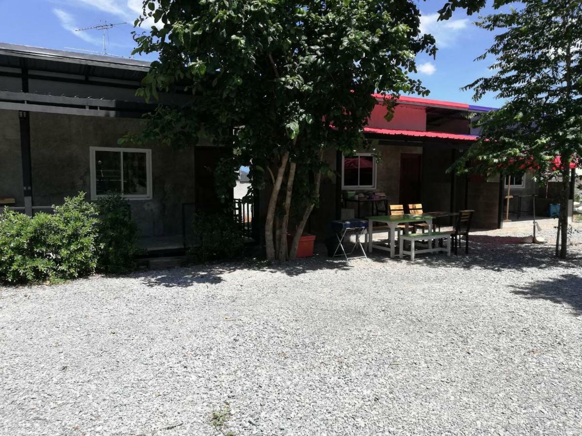 Banrimkhao Pakchong Villa Kültér fotó